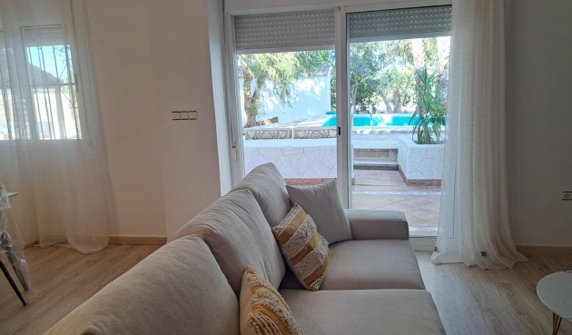 Resale - Villa -
Orihuela - Los Huertos