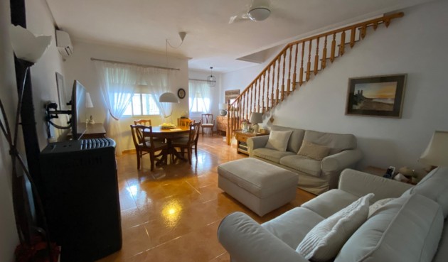 Resale - Duplex -
Algorfa