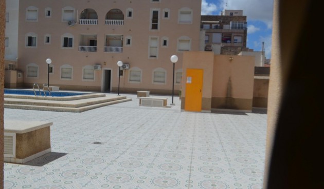 Återförsäljning - Takvåning -
Torrevieja - Centro