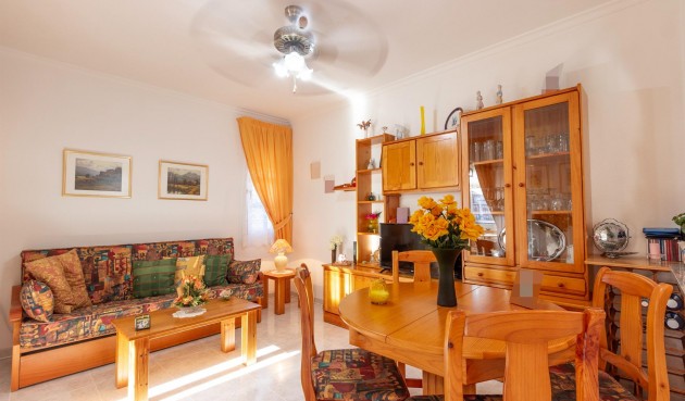 Resale - Bungalow -
Torrevieja - Torreblanca