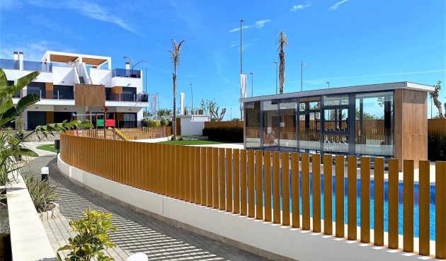 New Build - Bungalow -
Pilar de la Horadada - Polideportivo