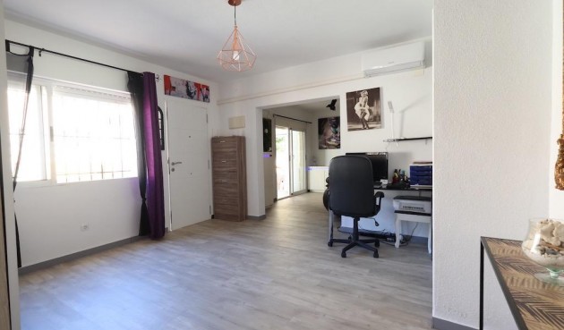 Reventa - Town House -
Orihuela Costa - Costa Blanca