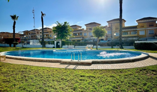 Resale - Villa -
Torrevieja - Aguas Nuevas 1