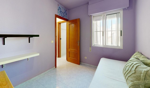 Reventa - Duplex -
Torrevieja - Torretas