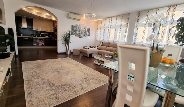 Brukt - Apartment -
Torrevieja - Torreblanca