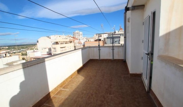 Resale - Apartment -
Guardamar del Segura - Pueblo