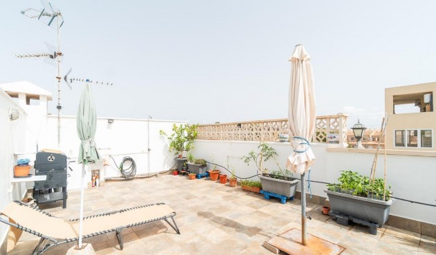 Brukt - Apartment -
Orihuela Costa - La Zenia