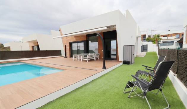 Återförsäljning - Villa -
Finestrat - Costa Blanca