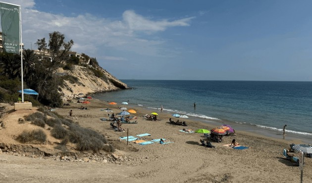 Återförsäljning - Villa -
El Campello - Costa Blanca