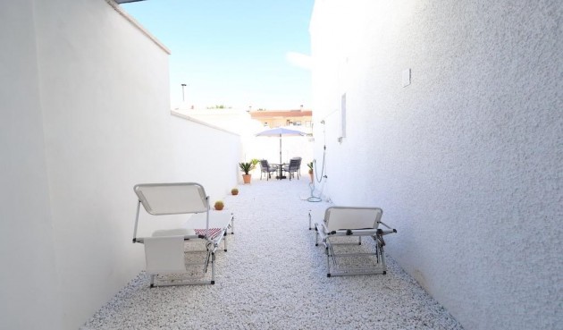 Återförsäljning - Bungalow -
Torrevieja - Costa Blanca