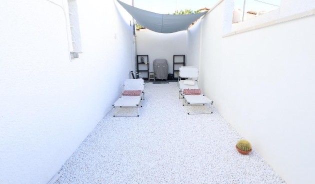 Resale - Bungalow -
Torrevieja - Costa Blanca