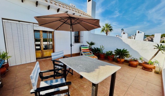 Brukt - Town House -
Orihuela Costa - Costa Blanca