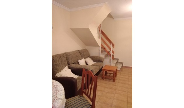 Återförsäljning - Duplex -
Torrevieja - Rosaleda-los Frutales