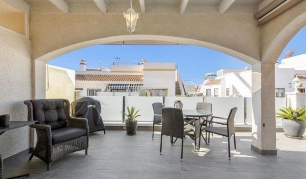 Brukt - Bungalow -
Orihuela Costa - Playa Flamenca Norte