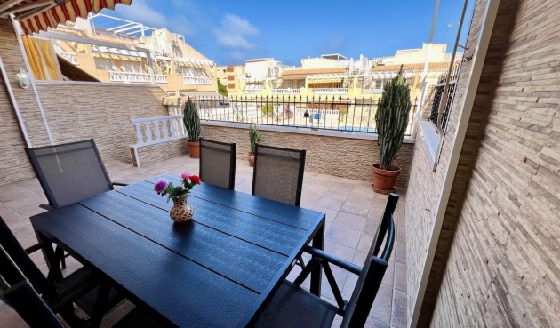 Återförsäljning - Apartment -
Torrevieja - Torrejón