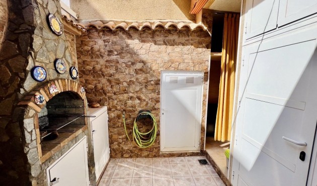 Återförsäljning - Apartment -
Torrevieja - Torrejón