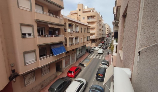 Återförsäljning - Apartment -
Torrevieja - Costa Blanca