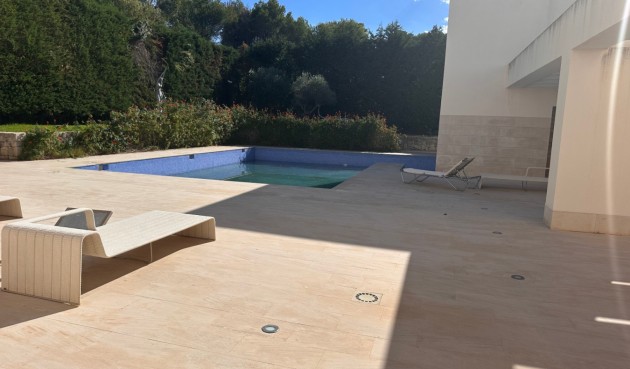 Återförsäljning - Villa -
Denia - Costa Blanca