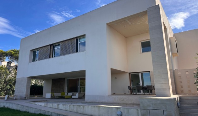 Återförsäljning - Villa -
Denia - Costa Blanca