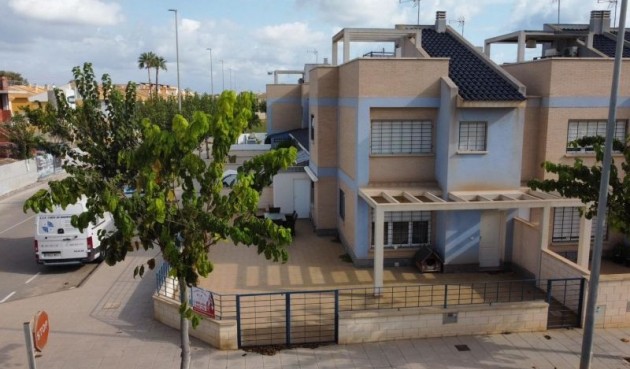 Återförsäljning - Villa -
El Mojon - Costa Blanca