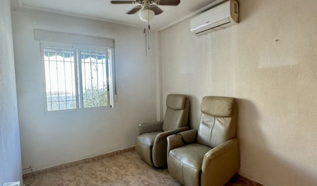 Återförsäljning - Duplex -
Torrevieja - Costa Blanca