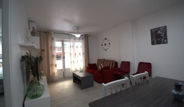 Reventa - Apartment -
Torrevieja - Costa Blanca