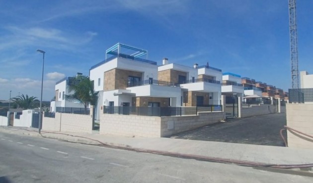 Återförsäljning - Villa -
Benijofar - Costa Blanca