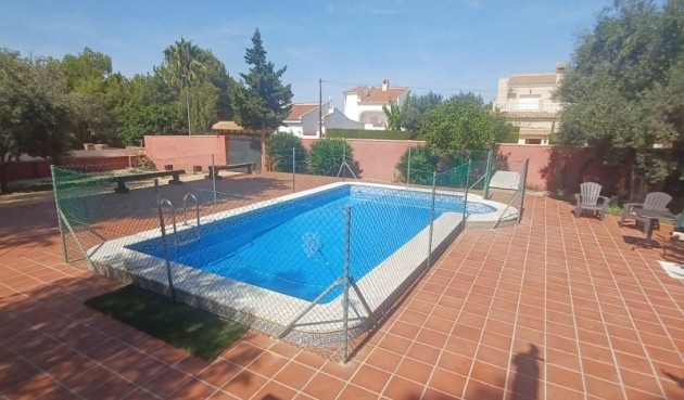 Reventa - Villa -
San Miguel de Salinas - Inland