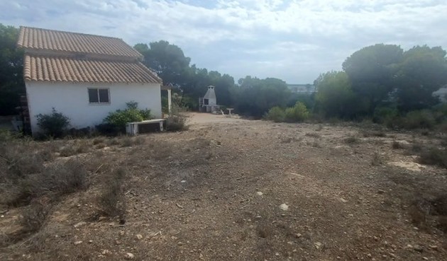 Resale - Villa -
Orihuela Costa - Costa Blanca