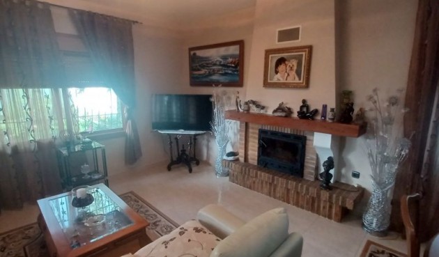 Resale - Villa -
Orihuela Costa - Costa Blanca