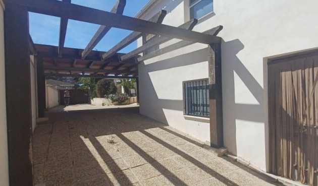 Resale - Villa -
Pilar de la Horadada - Costa Blanca