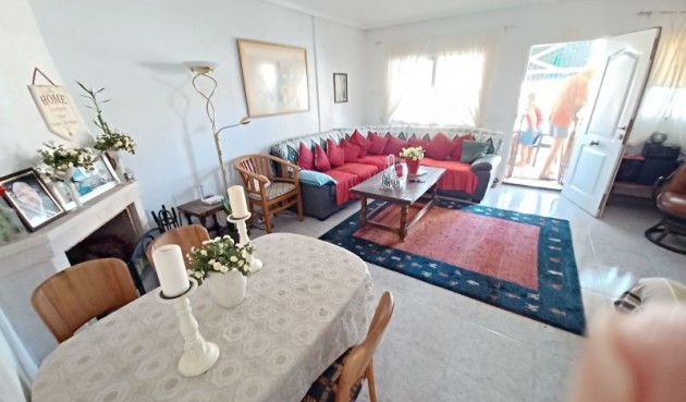 Återförsäljning - Duplex -
Orihuela Costa - Costa Blanca