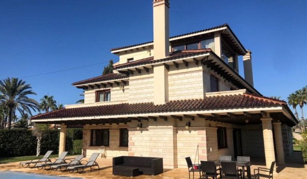 Återförsäljning - Villa -
Orihuela Costa - Costa Blanca