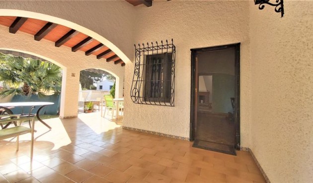 Återförsäljning - Villa -
Torrevieja - Costa Blanca