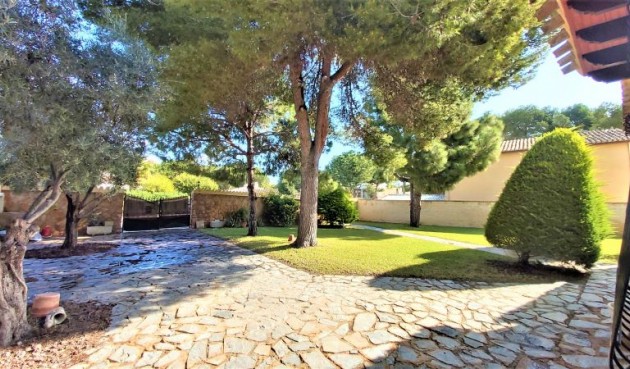 Reventa - Villa -
Torrevieja - Costa Blanca