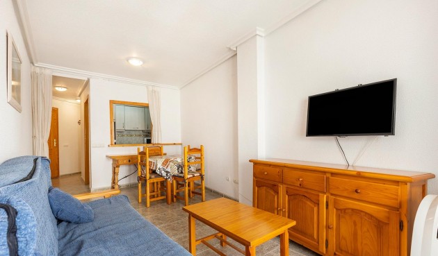 Återförsäljning - Apartment -
Torrevieja - La Mata Pueblo