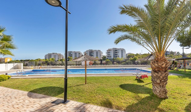 Brukt - Apartment -
Orihuela Costa - Costa Blanca