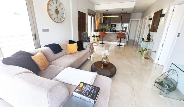 Resale - Villa -
Orihuela Costa - Costa Blanca