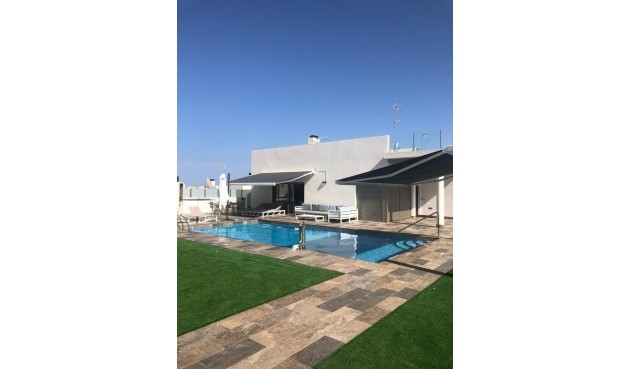 Reventa - Villa -
Orihuela Costa - Costa Blanca