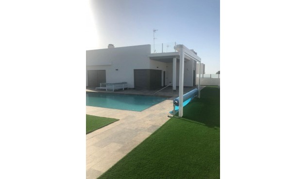 Resale - Villa -
Orihuela Costa - Costa Blanca