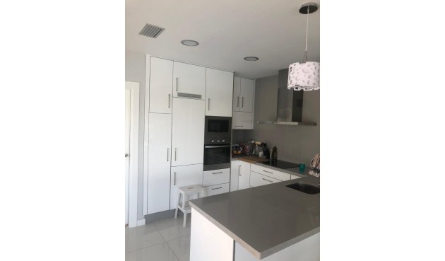 Reventa - Villa -
Orihuela Costa - Costa Blanca