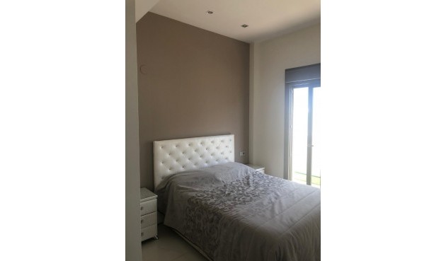 Reventa - Villa -
Orihuela Costa - Costa Blanca