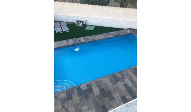 Reventa - Villa -
Orihuela Costa - Costa Blanca