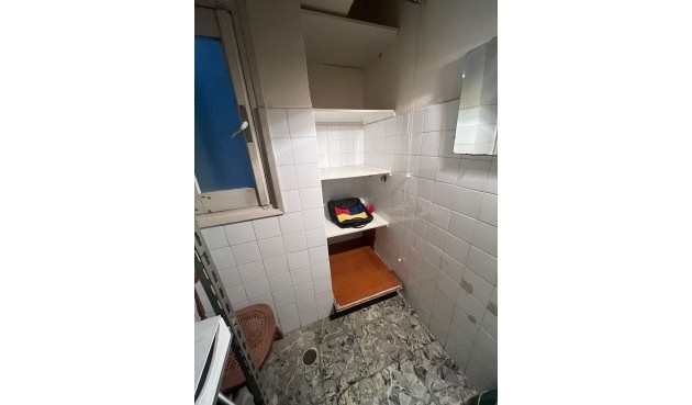 Återförsäljning - Apartment -
Alicante - Centro