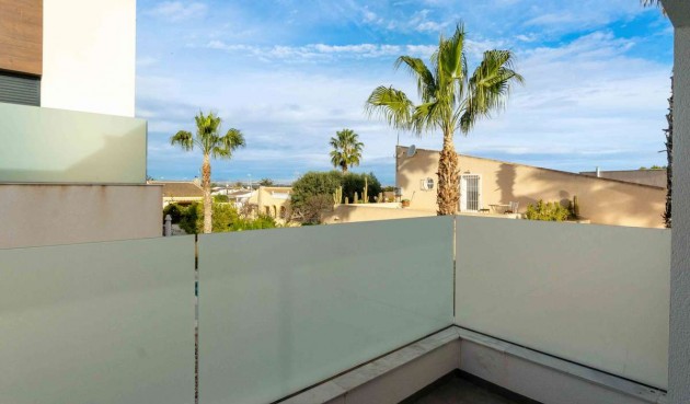 Återförsäljning - Villa -
Los Balcones - Costa Blanca