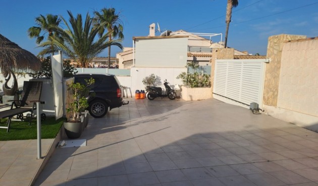 Reventa - Villa -
Ciudad Quesada - Costa Blanca