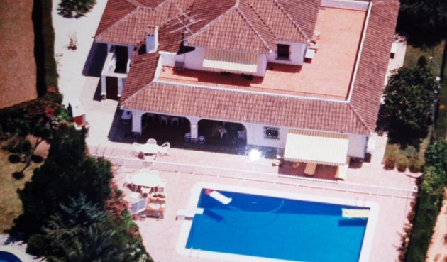 Återförsäljning - Villa -
Orihuela Costa - Cabo Roig