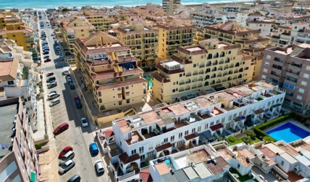 Återförsäljning - Duplex -
Torrevieja - Costa Blanca