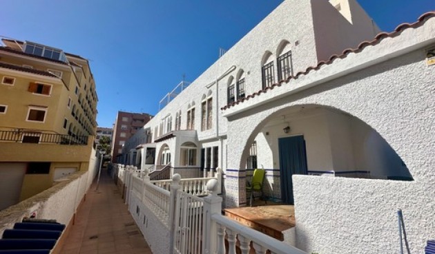 Återförsäljning - Duplex -
Torrevieja - Costa Blanca