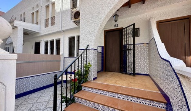 Återförsäljning - Duplex -
Torrevieja - Costa Blanca